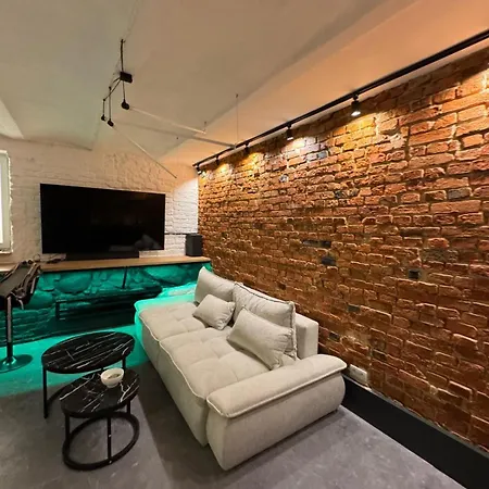 아파트 Stay99 Underground 포즈난