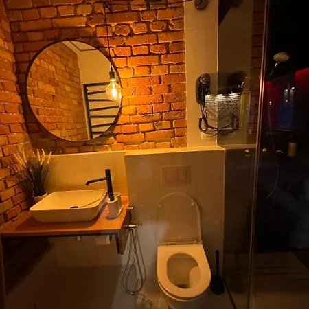 아파트 Stay99 Underground 포즈난