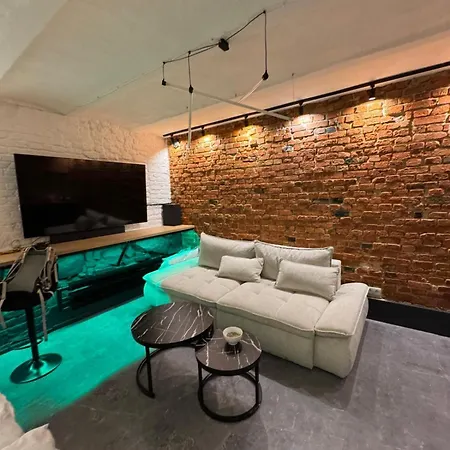 Stay99 Underground 포즈난