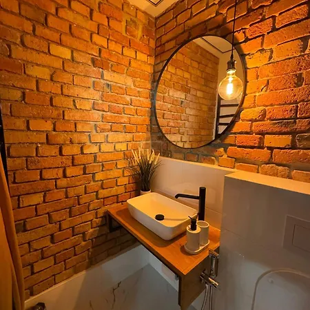 Stay99 Underground 아파트 포즈난