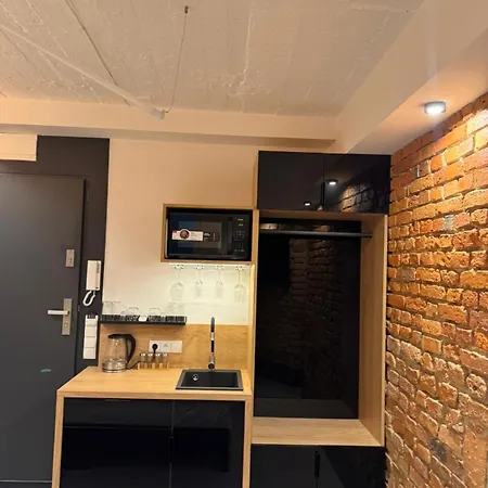 Stay99 Underground 아파트 포즈난