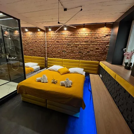 Stay99 Underground * 포즈난