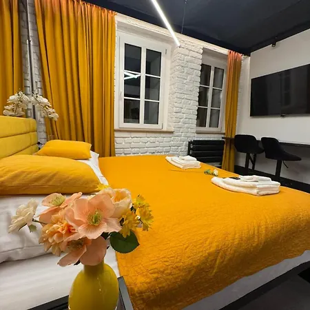 Stay99 Underground 아파트 포즈난