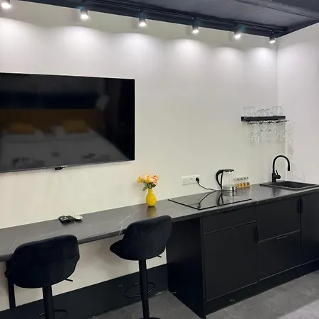 Stay99 Underground 포즈난