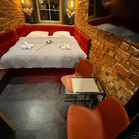 아파트 Stay99 Underground