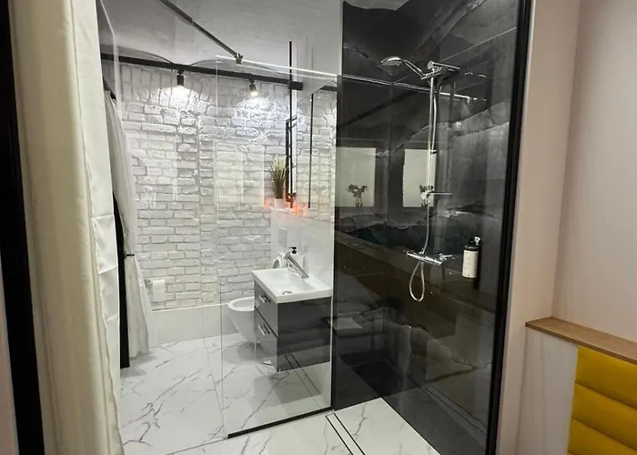 Stay99 Underground Lägenhet Poznań